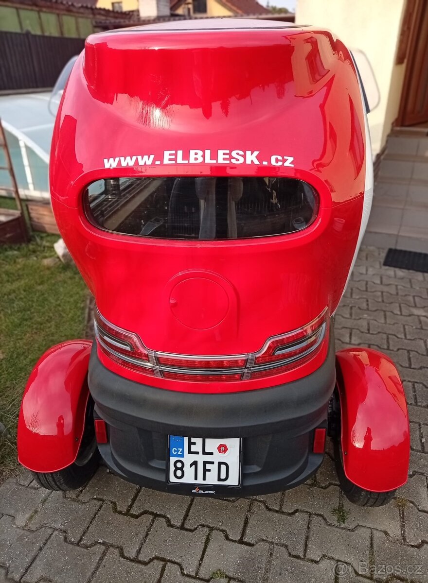 Elektro téměř nová tříkolka - 5