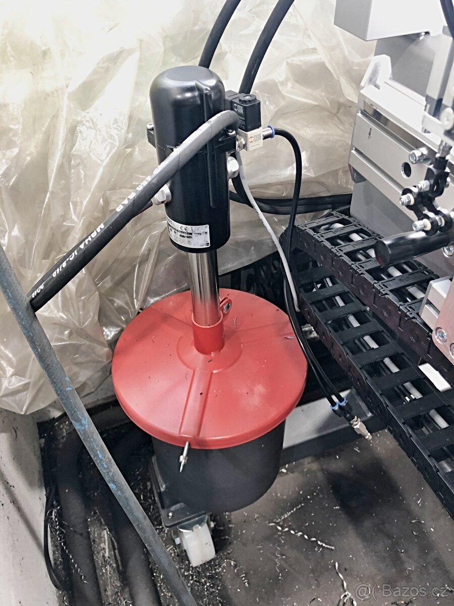 Ohýbačka trubek a profilů trnová S55-4500/5,2 - 5