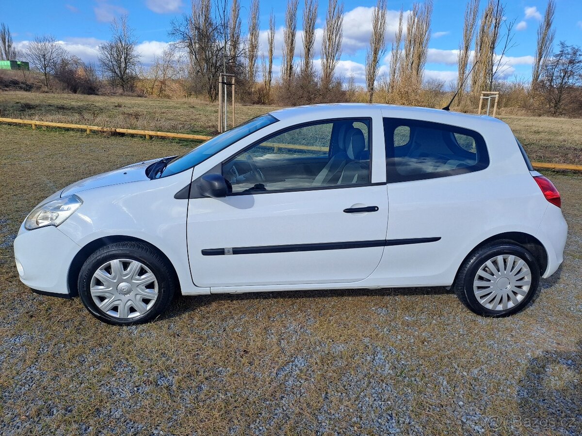 Renault Clio 1.2 - 5