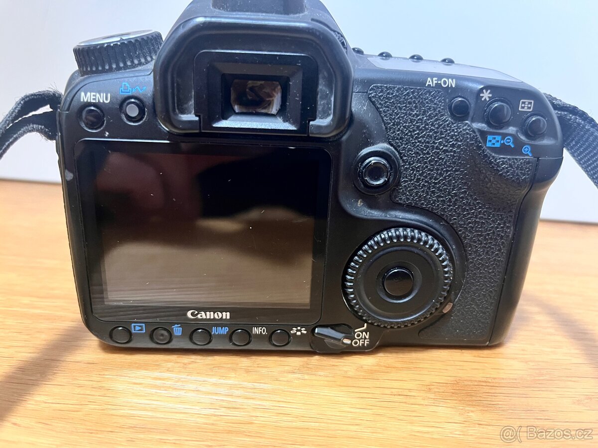Canon EOS 40D – tělo + příslušenství - 5