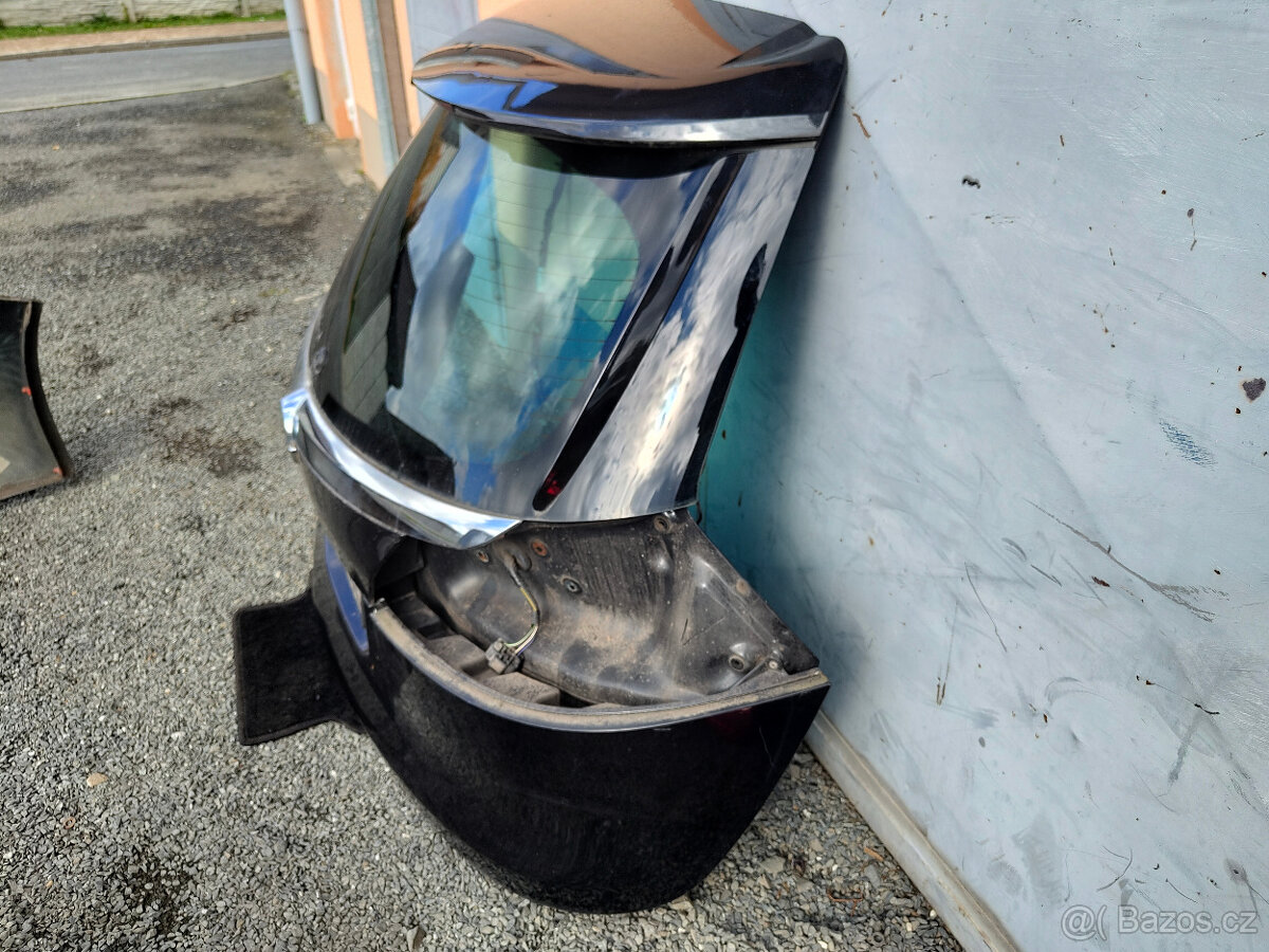 Zadní část Insignia A combi - Z22C - 5