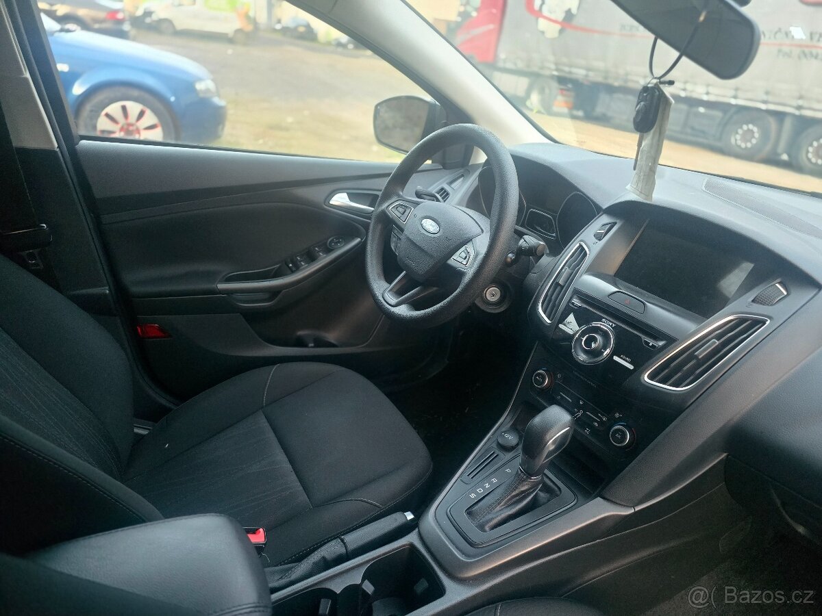 Ford Focus - 5
