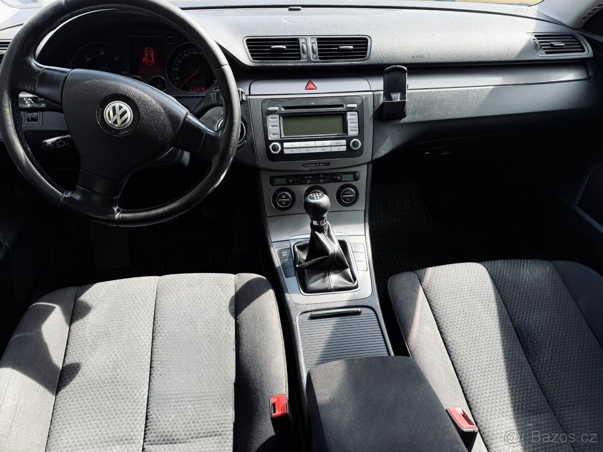 Volkswagen Passat B6 - 5