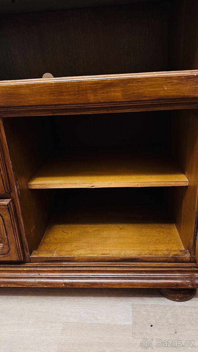 Rustikální komoda - 5