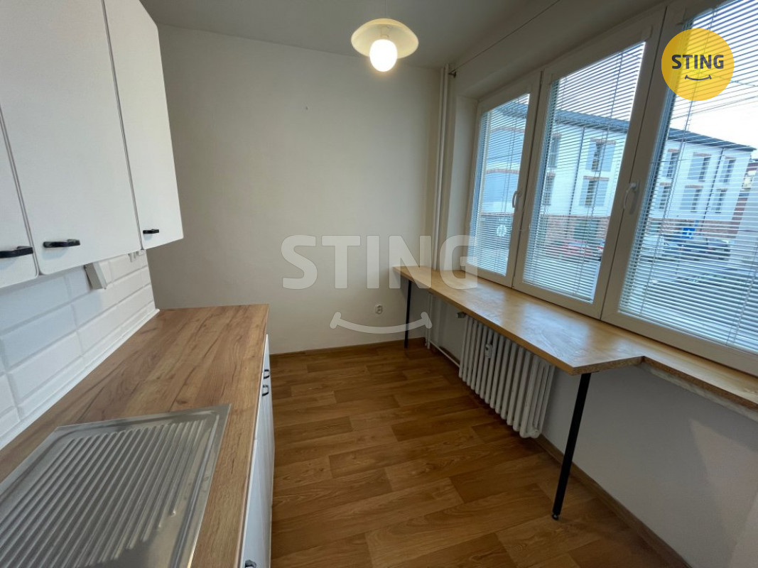 Pronájem bytu 3+1 v centru Českého Těšína, 132989 - 5