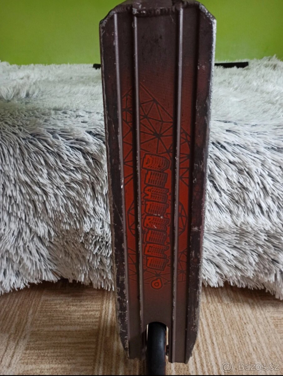 Freestylová koloběžka District HTS Grey - 5