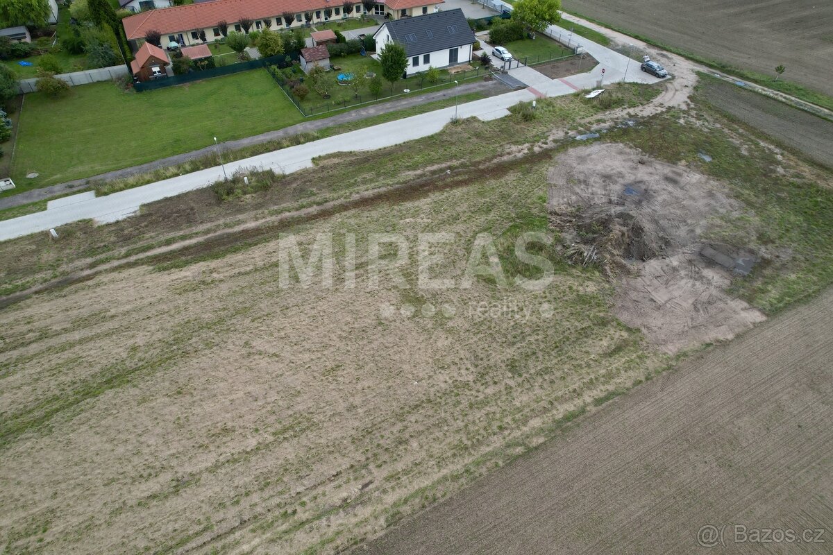 Hořátev, prodej stavebního pozemku 898 m2, okr. Nymburk. - 5