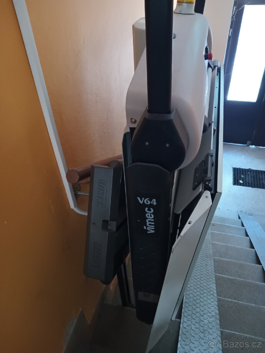 Schodová plošina pro vozíčkáře v záruce. - 5