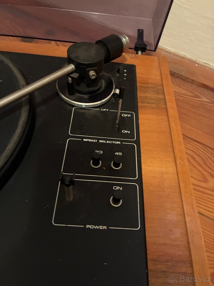 Gramofon Tesla NC420 - 5