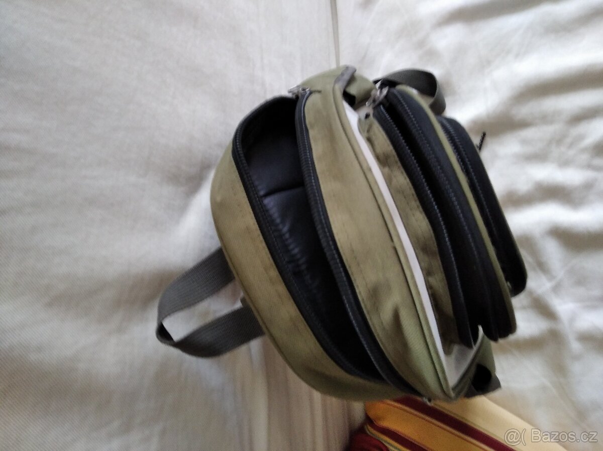 Zvlhcovac vzduchu a batohy - 5