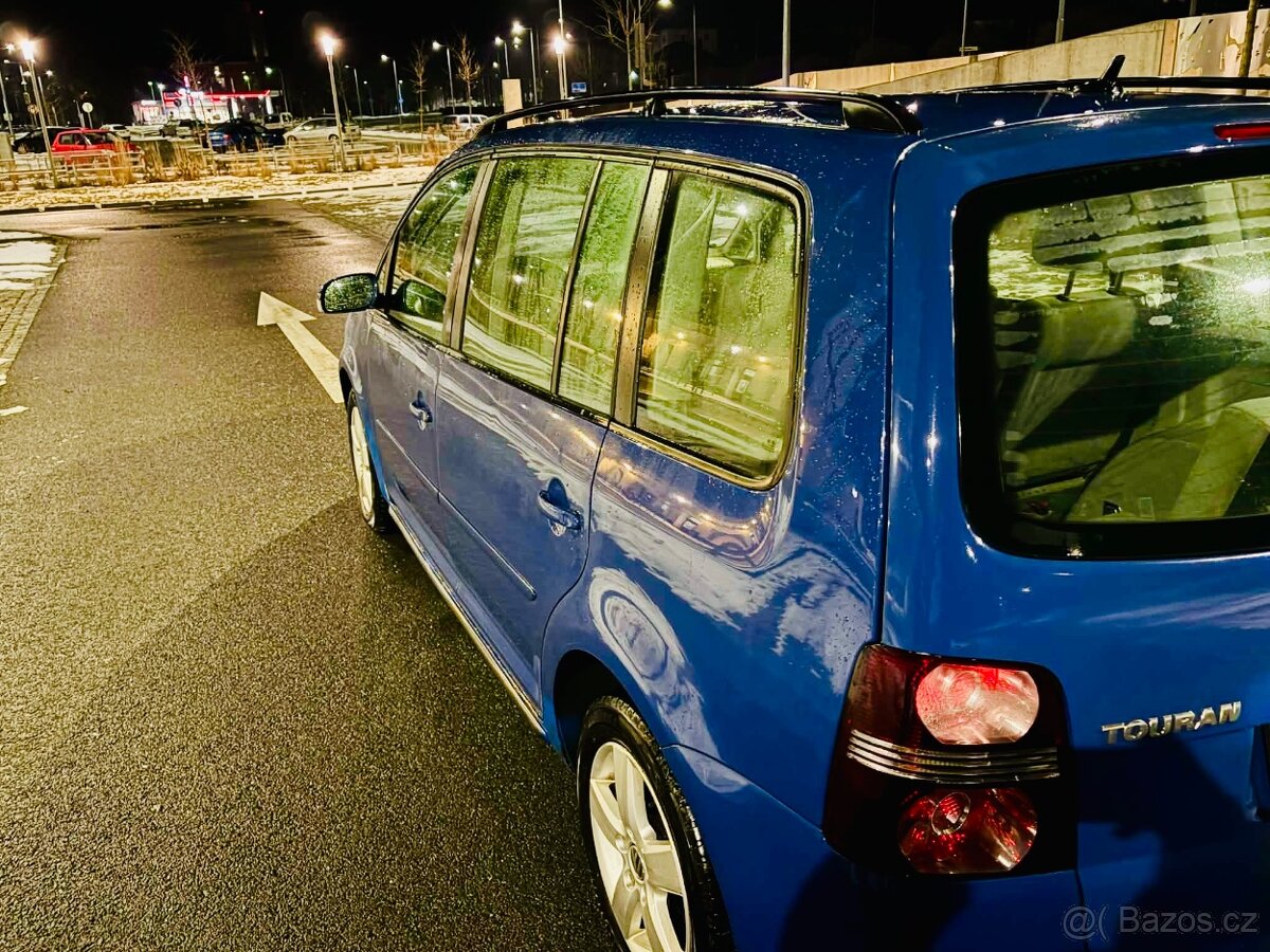 Prodám Volkswagen Touran 1T2 7 Míst. - 5
