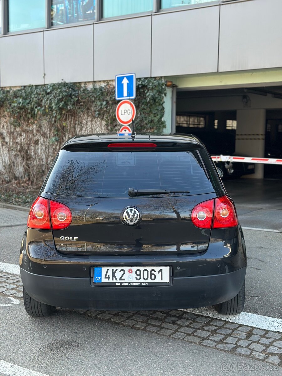 Volkswagen Golf V 1.4 - 5