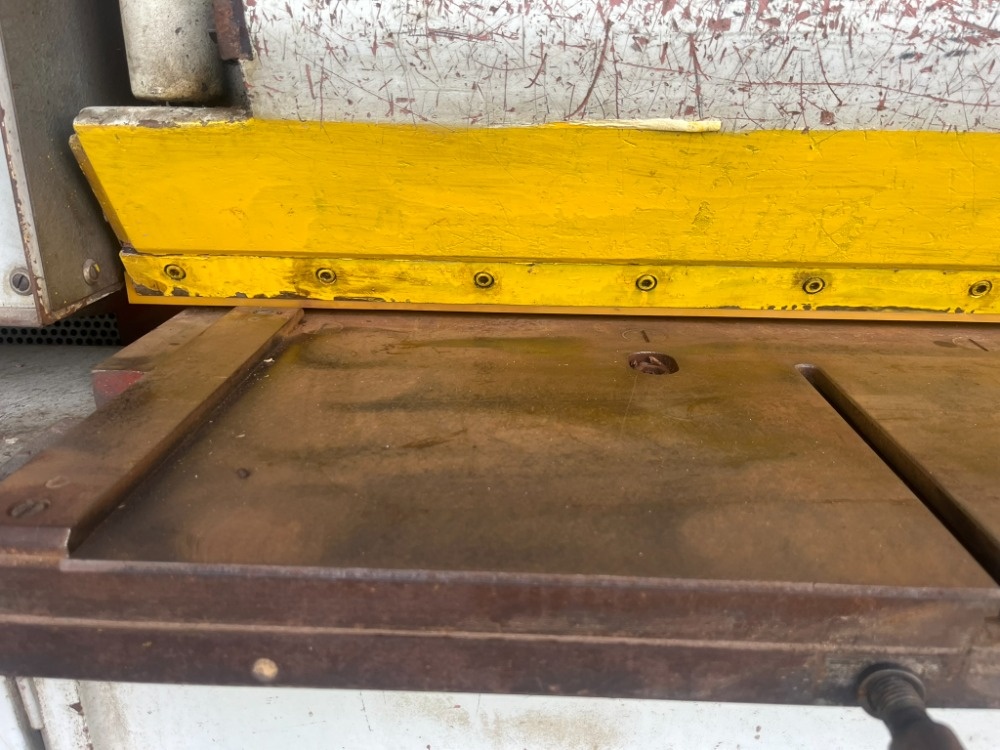 191. Tabulové nůžky NTC 2500/4 - 5