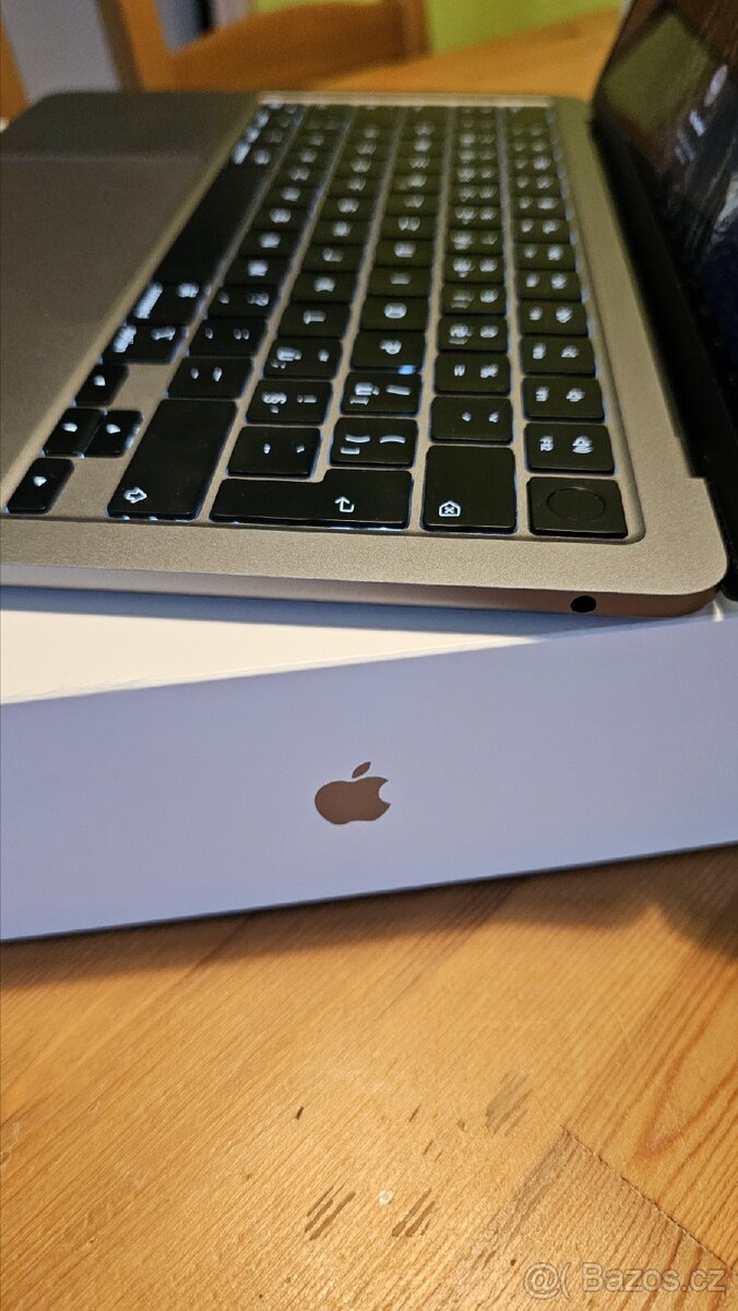 Macbook Air M3 256GB/8GB RAM 2024 - 5