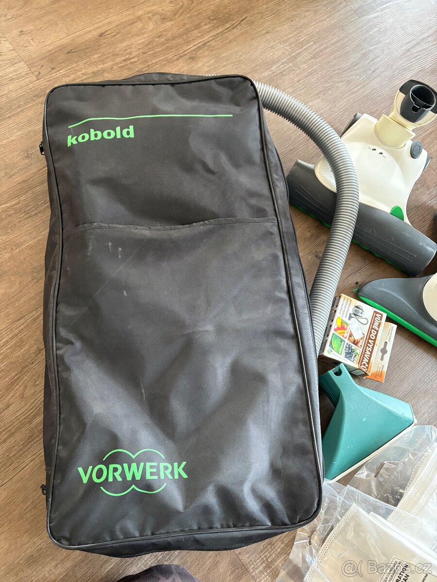 Vorwerk Kobold VK150 s přislušenstvím - 5