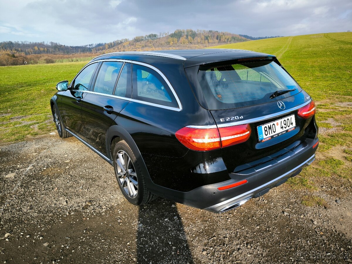 Mercedes-Benz E 220D 143 kW ALL-TERRAIN/4Matic/Tažné