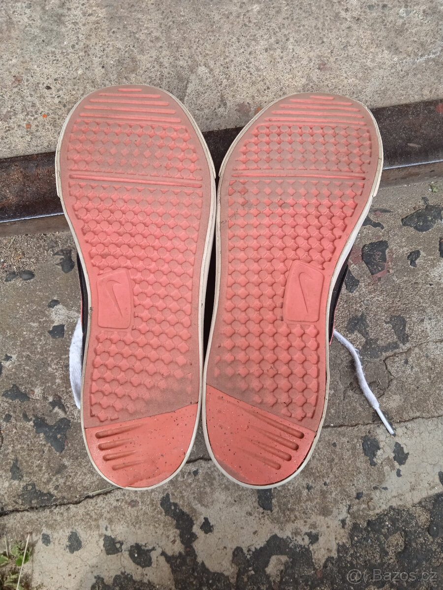 Boty Nike, vel. 37,5 - 5