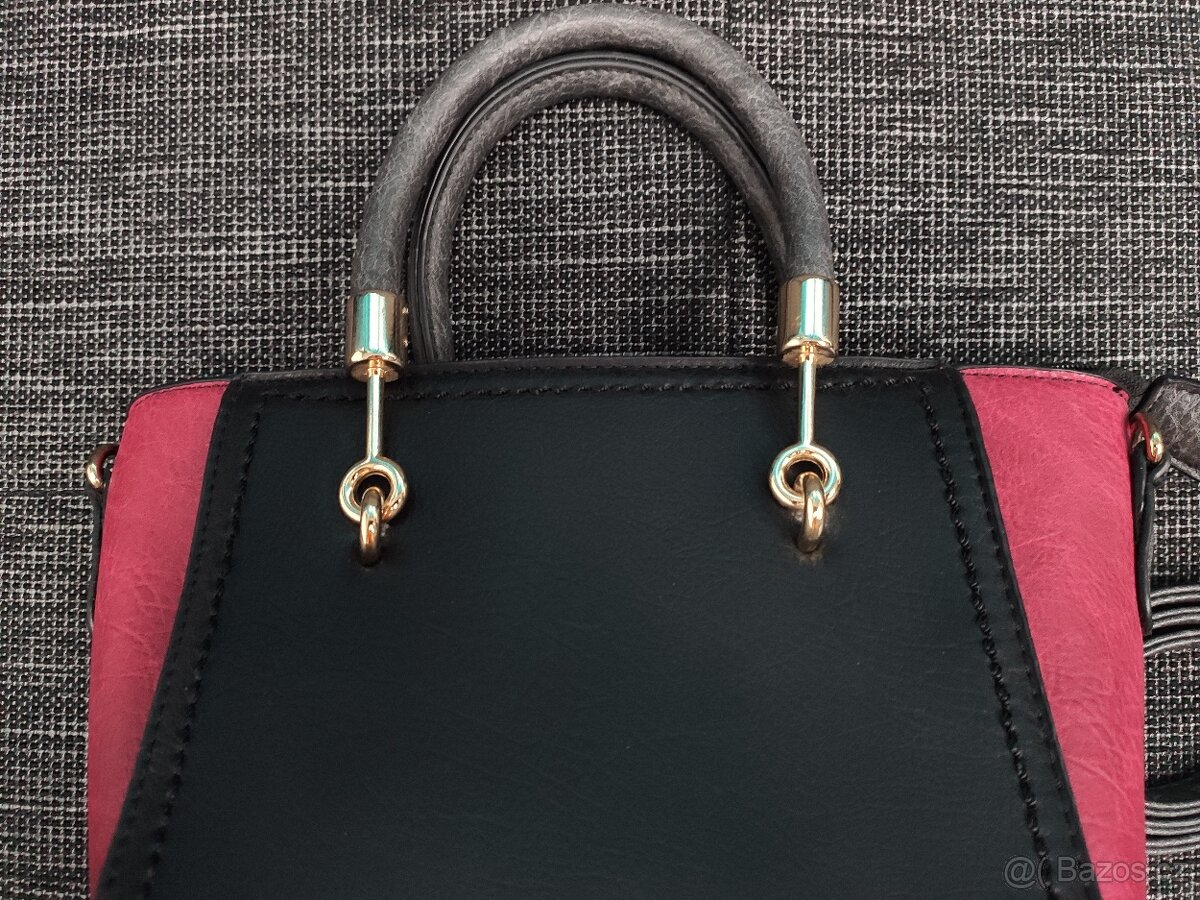 Červeno černá kabelka - 5