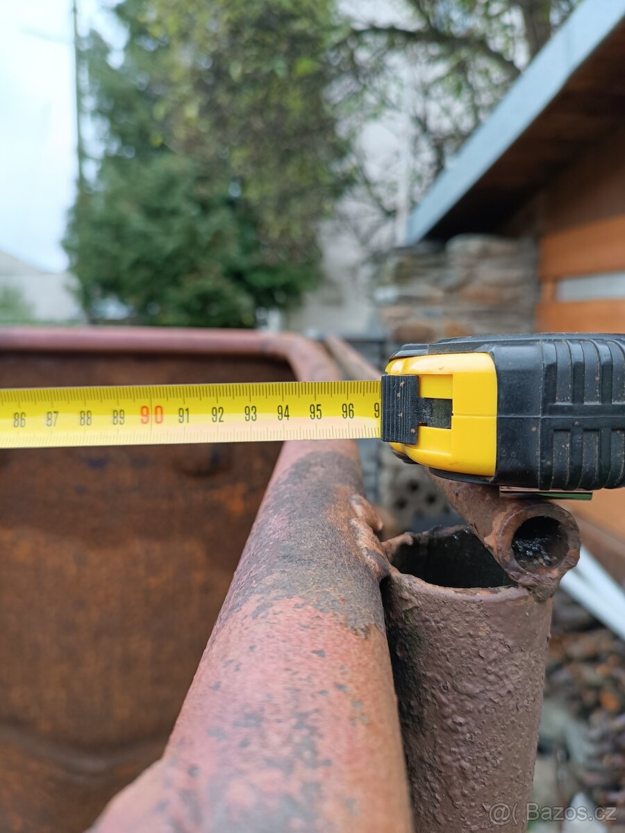 Kovová nádrž na vodu - 5