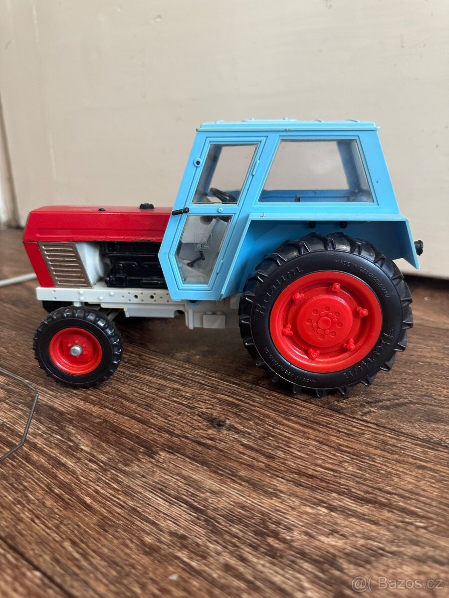 TRAKTOR ZETOR CRYSTAL KDN - 5