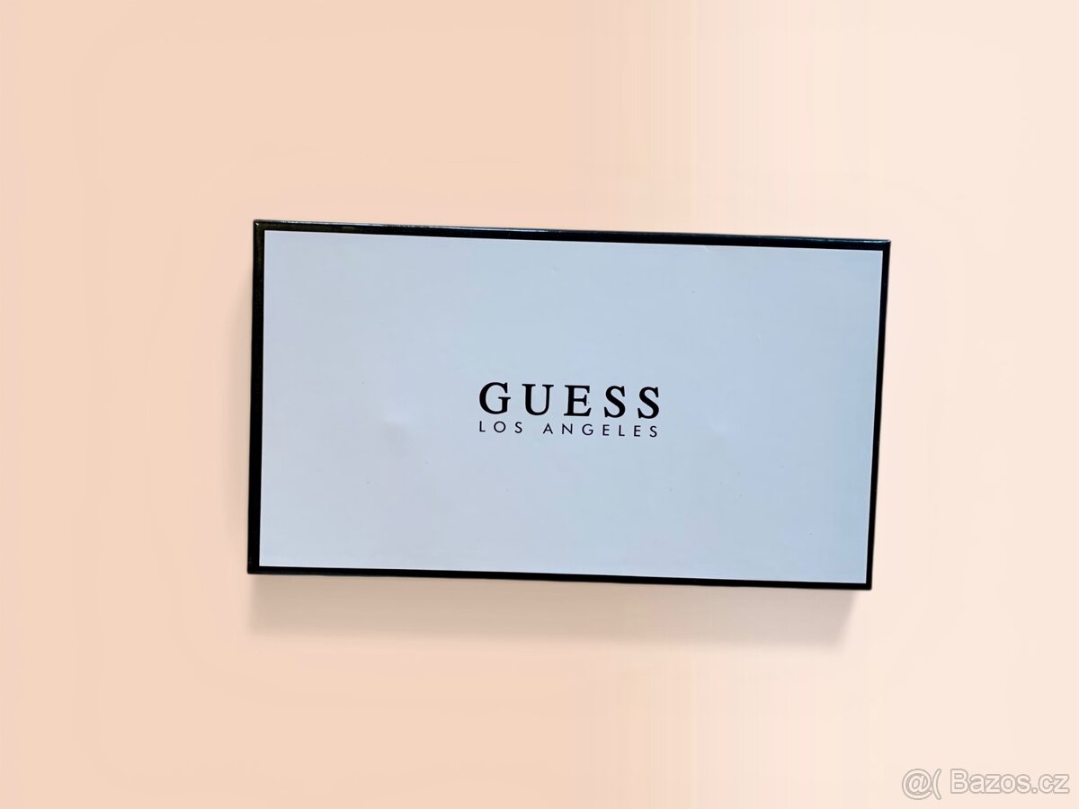 Peněženka Guess skladem - 5