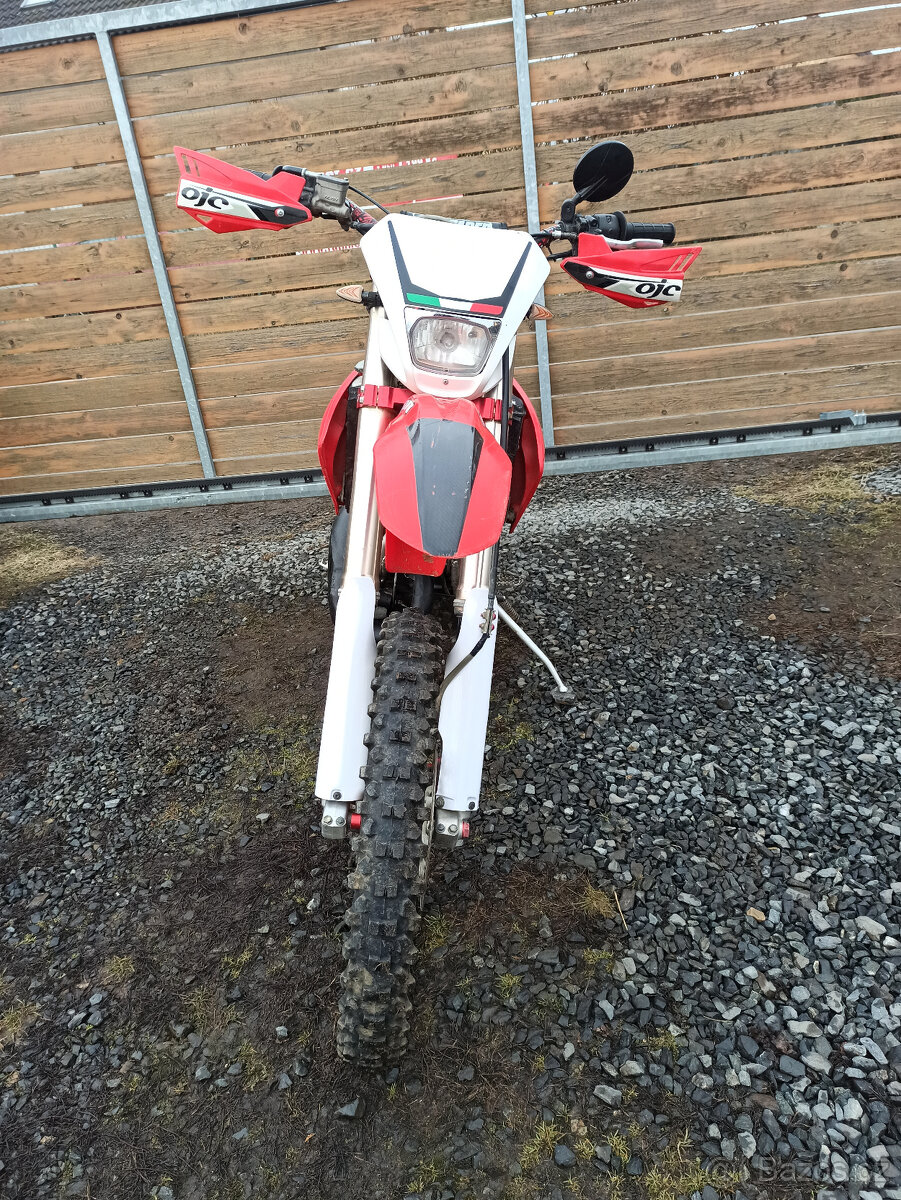 HM 125 F 2T R.V.2015