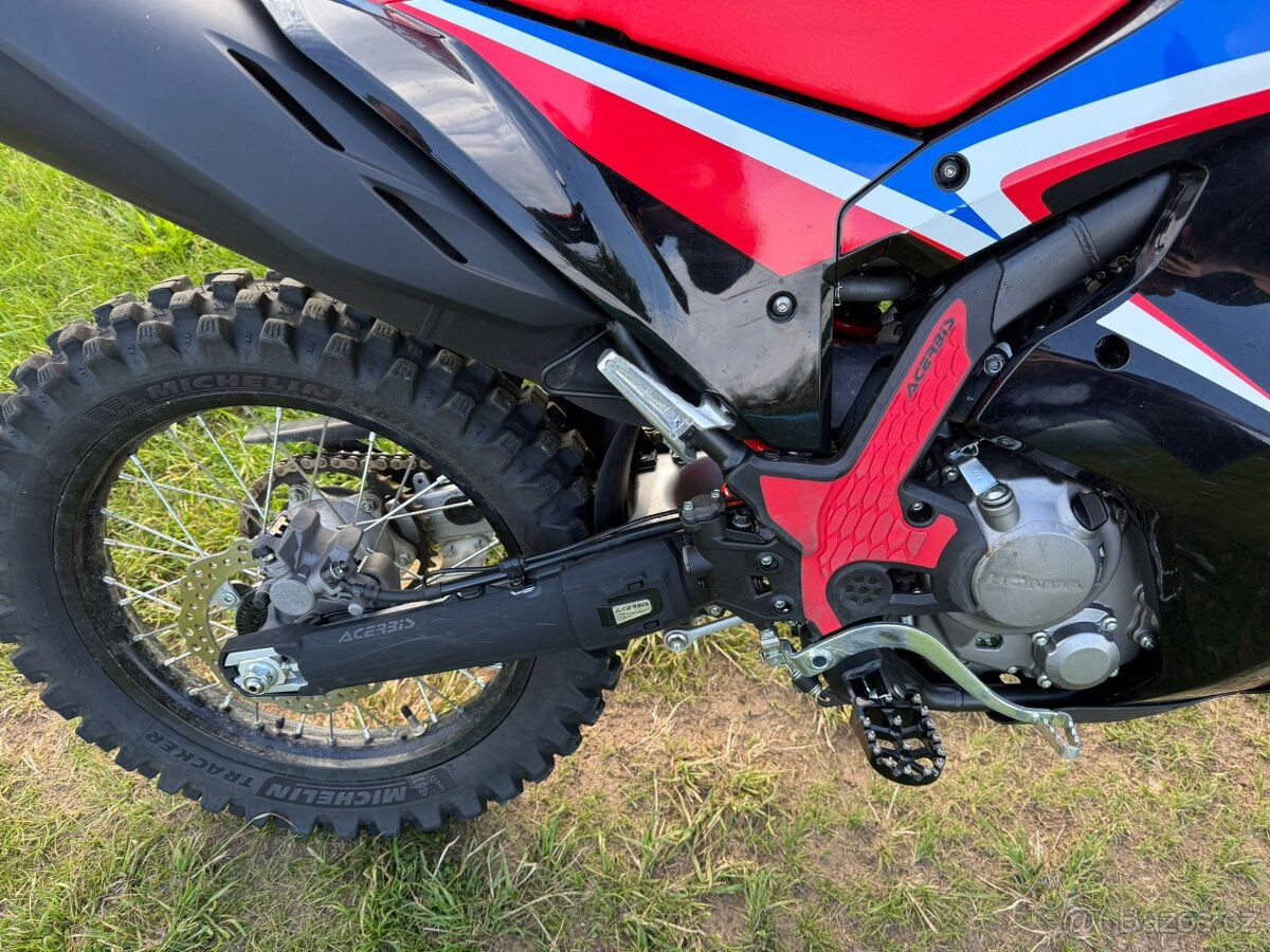 Honda CRF 300 Rally (původ ČR, 1. majitel, pouze 600 km)