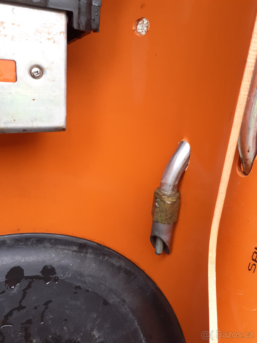 predám kŕmny automat,krmitko, krmeni - 5