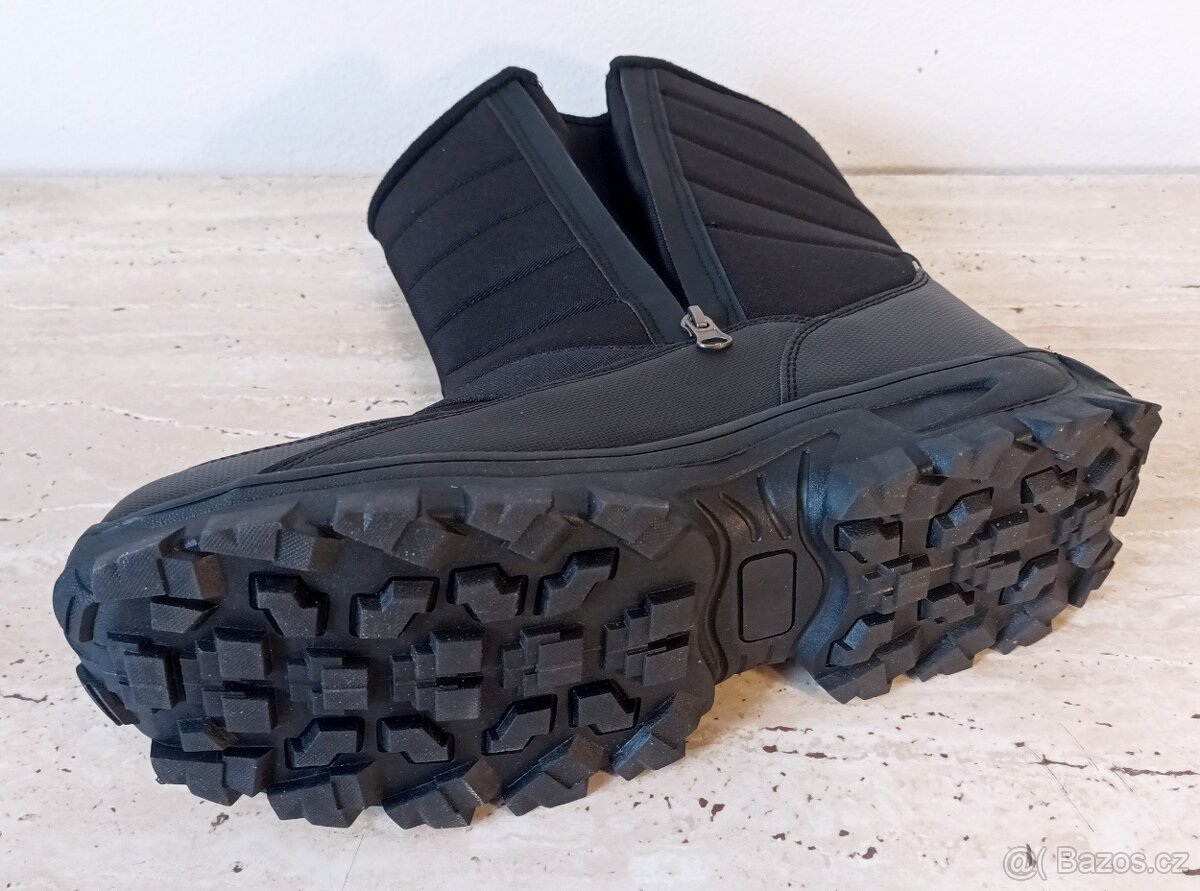 Nové pánské vysoké zimní boty, robustní podrážka, vel. 46 - 5