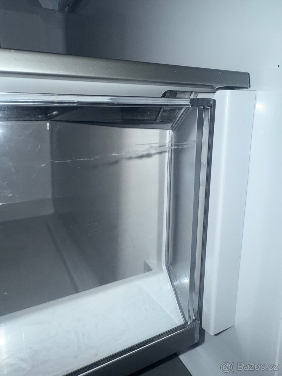 Chladnička s mrazničkou Haier HTW5618DNPT černá - 5