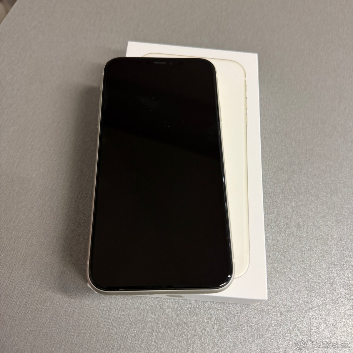 iPhone 11 128GB bílý, jako nový, 12 měsíců záruka - 5