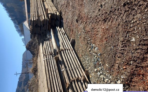 Staré Těšany trámy a staré prkna - 5