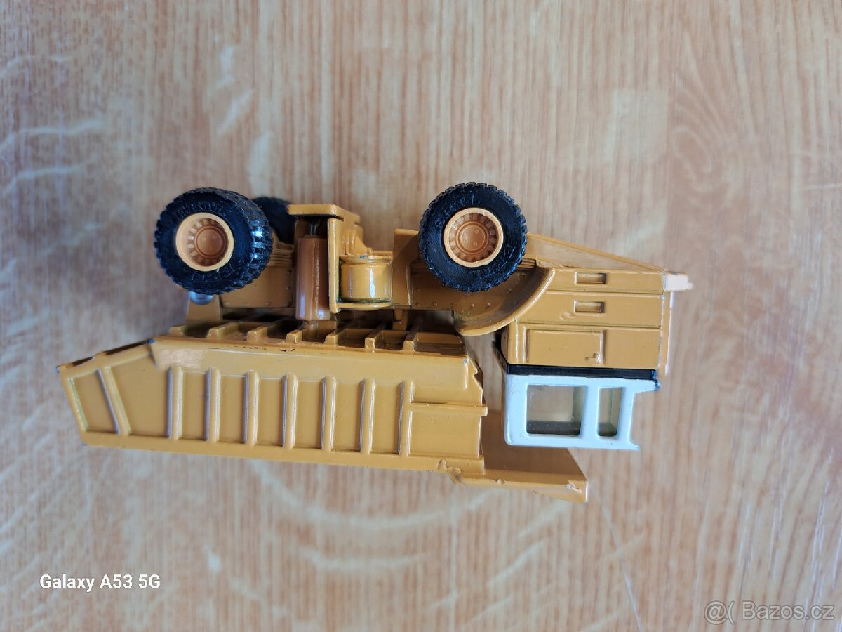 The ERTL. Sklápěč - 5