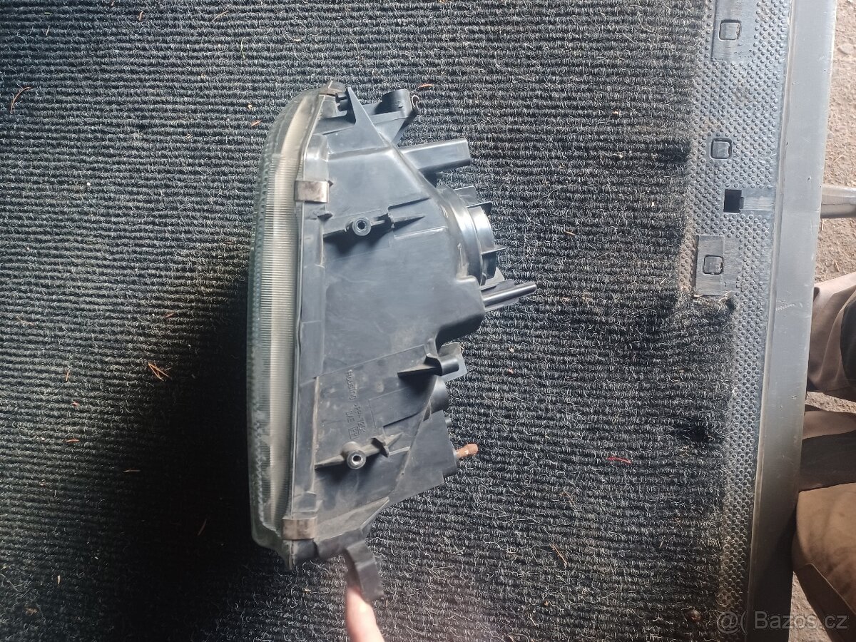 Světla Nissan Patrol - 5