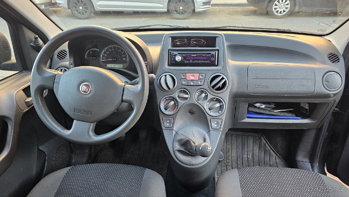 Fiat Panda / 1.1 / STK do 7/2026 / R.v. 2010. - 5