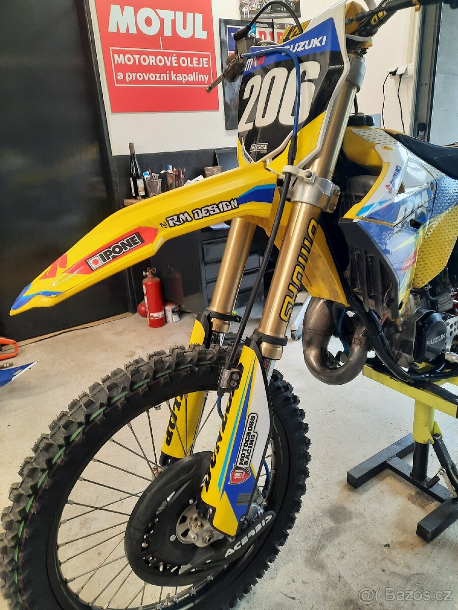 Suzuki rm 125