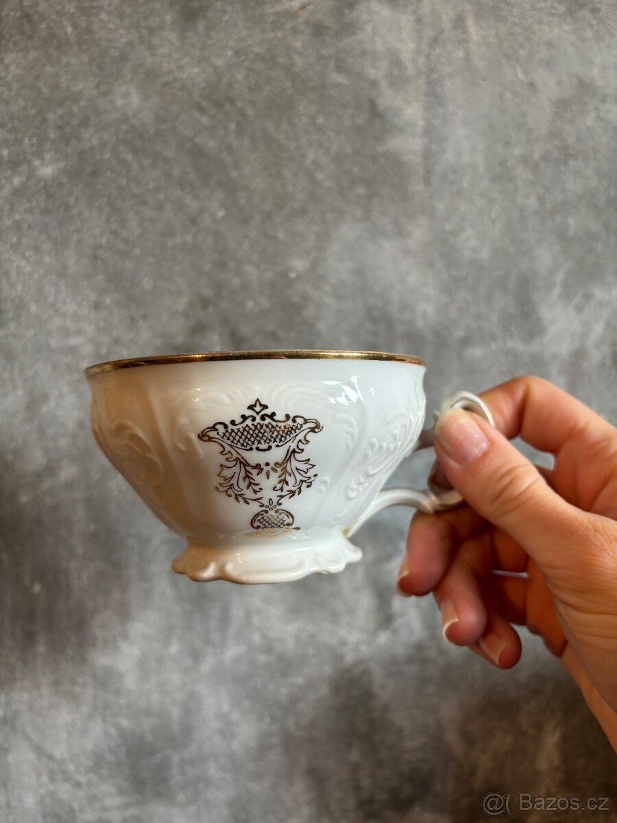 Sada porcelánového nádobí - 5