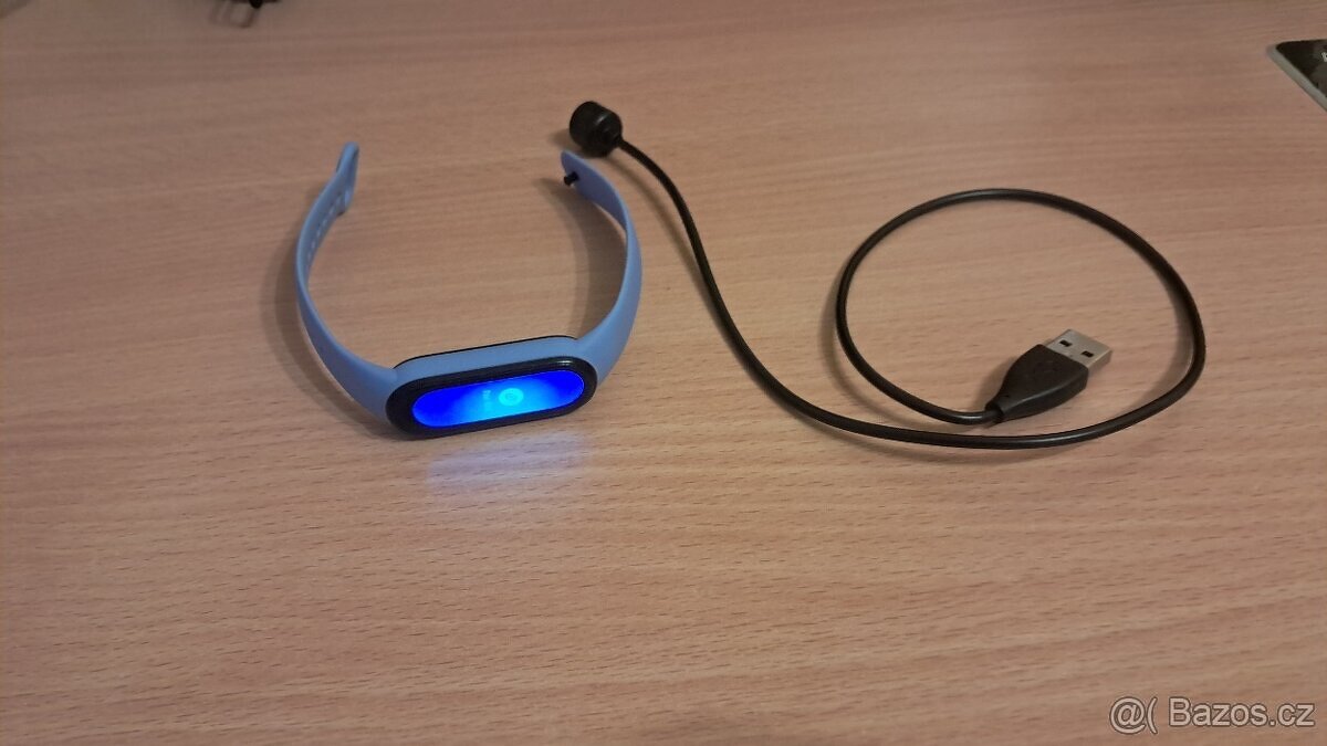 Motorola Moto G51 5G + Xiaomi Mi Band 6 - 5