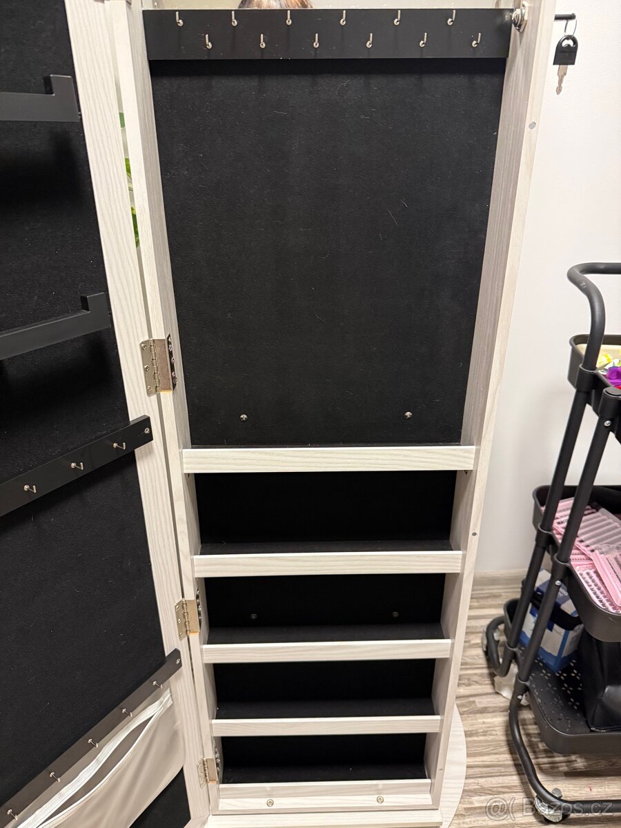 Zrcadlová šperkovnice - 5