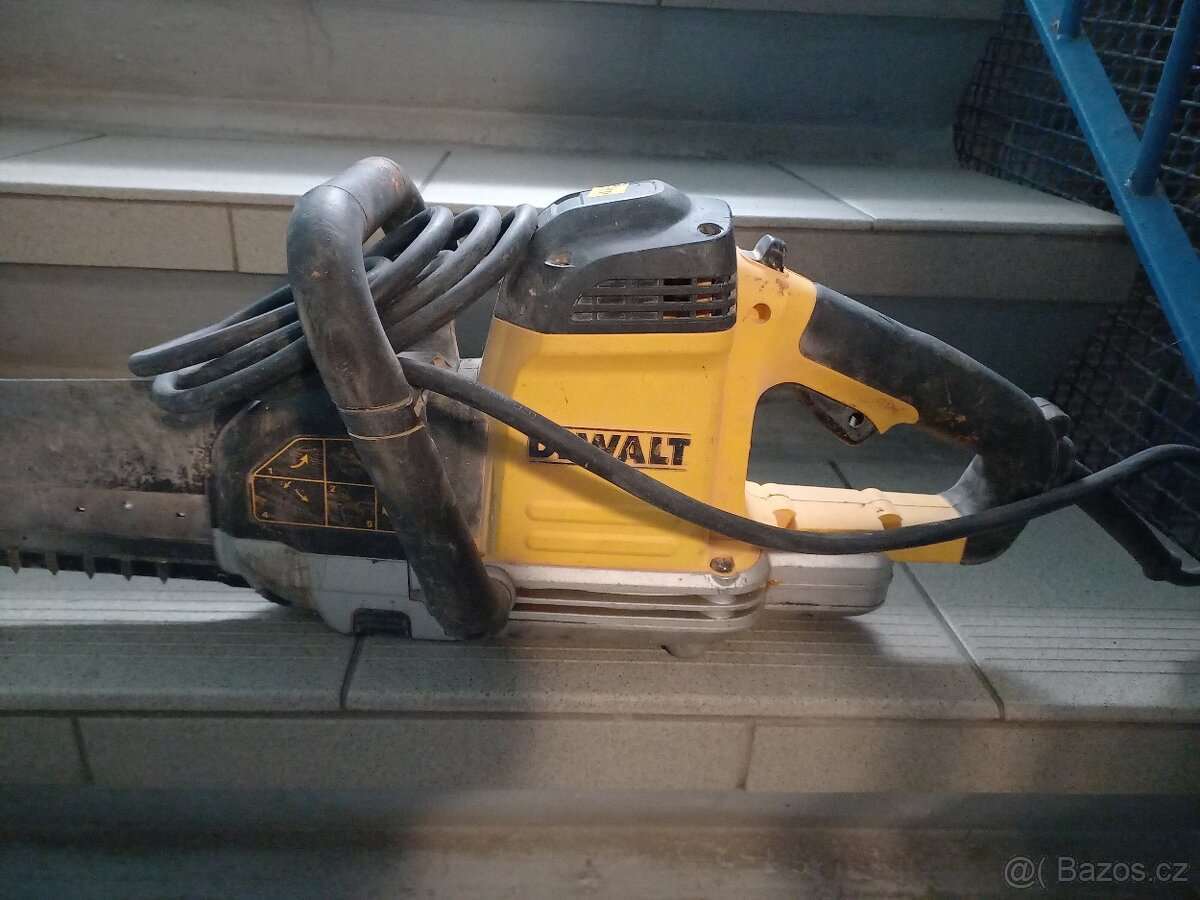 Pila DeWalt DWE 397 - 5