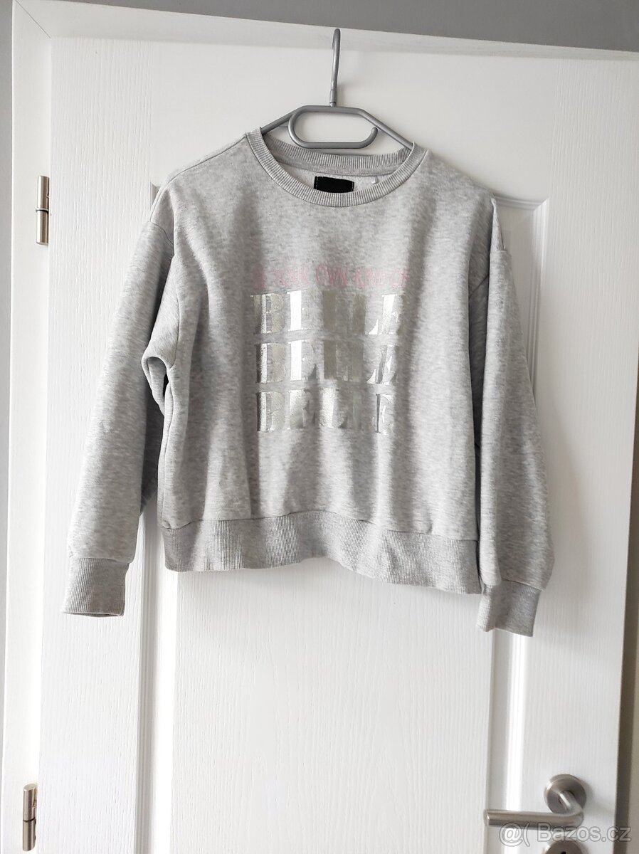 Dívčí oblečení 146 - 5