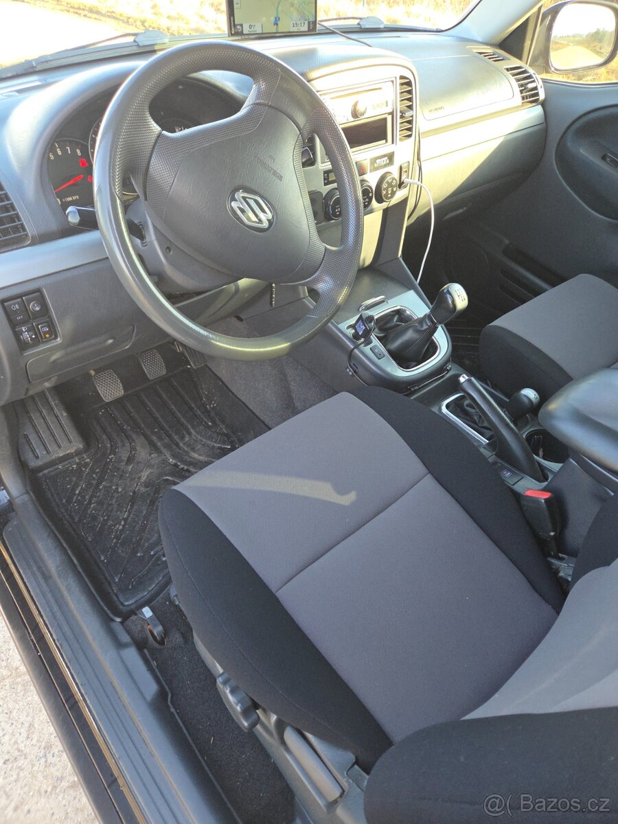 Suzuki Grand Vitara 1.6 16V - 5