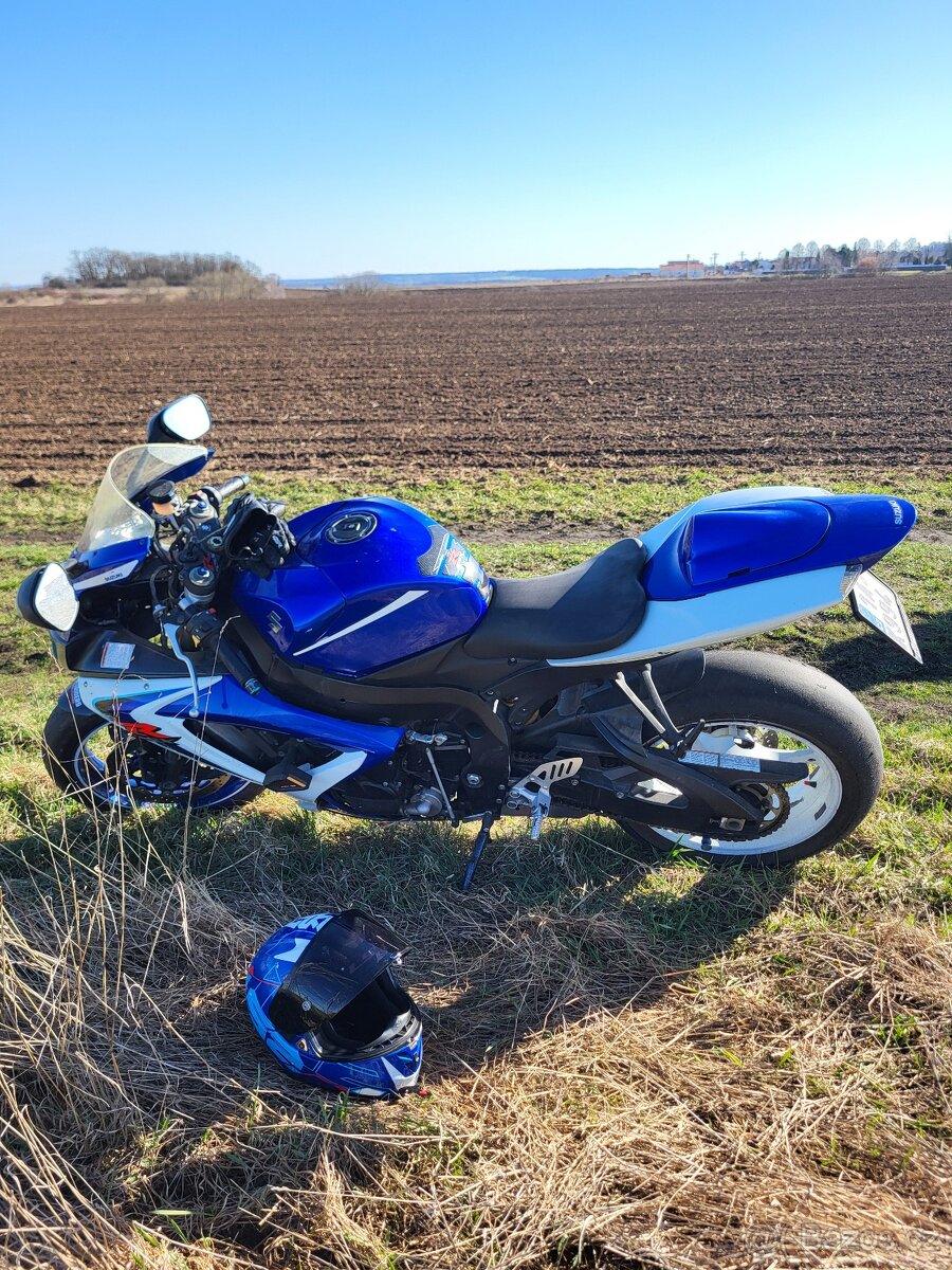 Suzuki GSX-R - 600 - 5