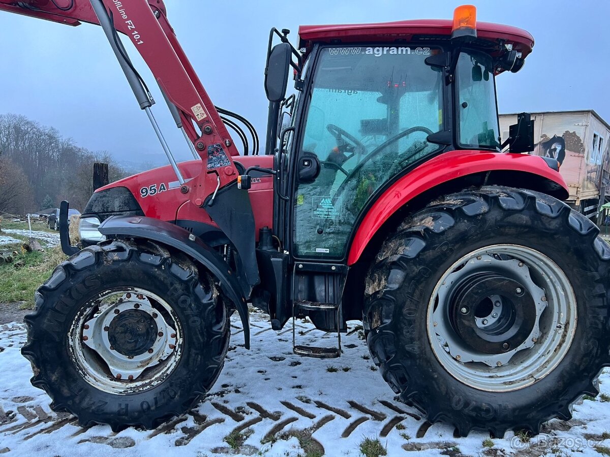 Case Farmall 95A možnost financovat přes PGRLF - 5