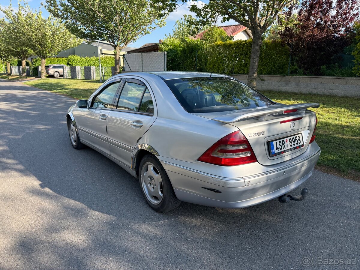 Mercedes-Benz C 200d w203 - 5