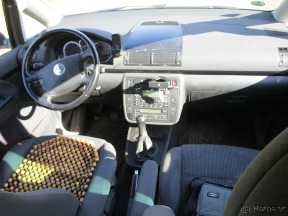 Sharan, 2.0 Tdi, 103kW, 7-míst, 2010 - 5