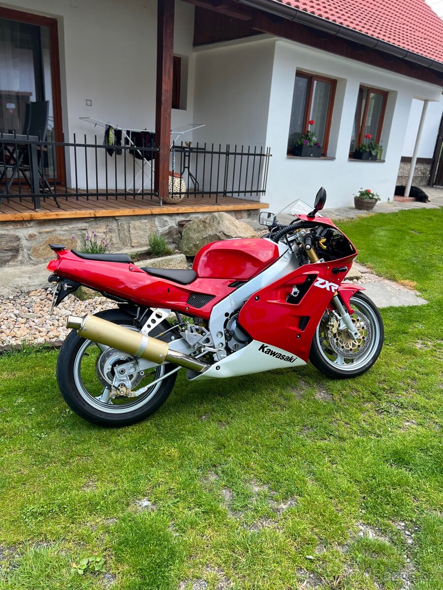 Kawasaki ZXR 400r - 5