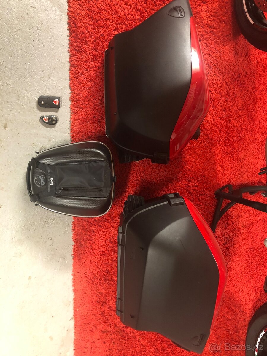 Ducati Multistrada 1200S - 5