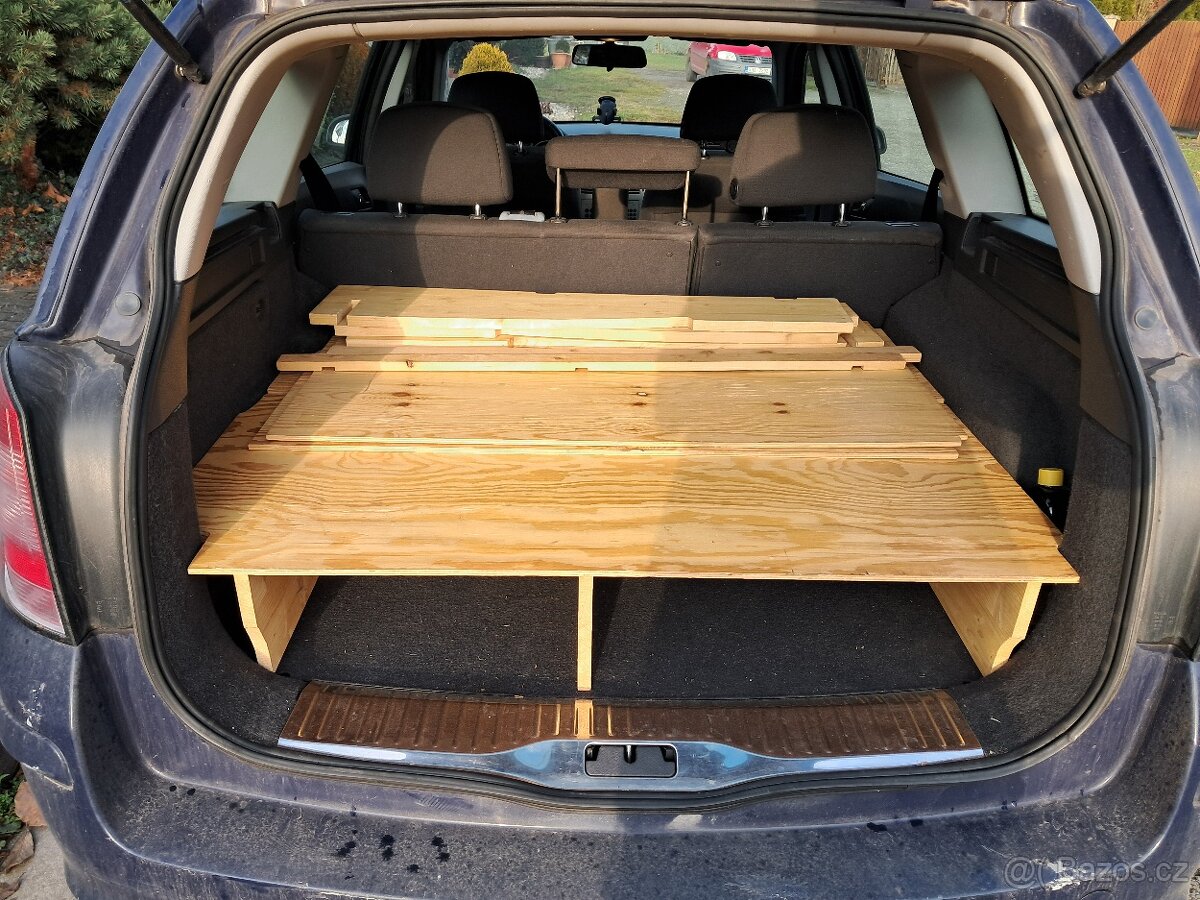 Spací vestavba - Opel Astra H Caravan - 5