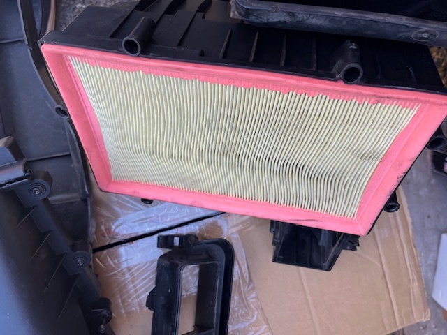 VW Golf 7 - R - komplet origo sání - filtr box - 5